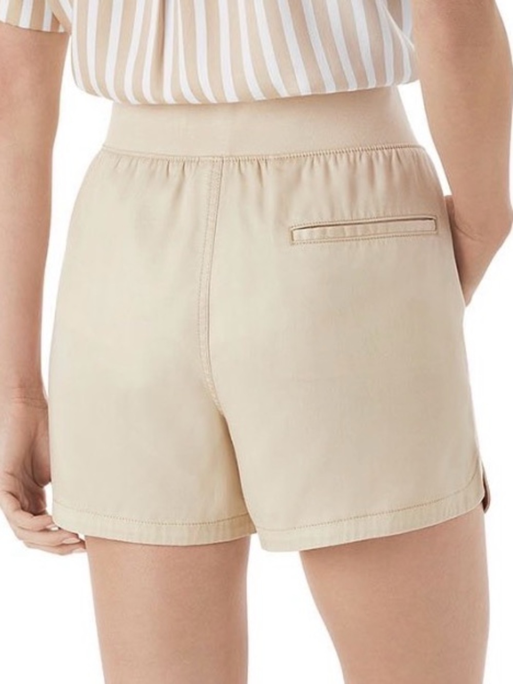Women's Khaki Elastic-Waist Tencel Shorts - Picture 2 of 5